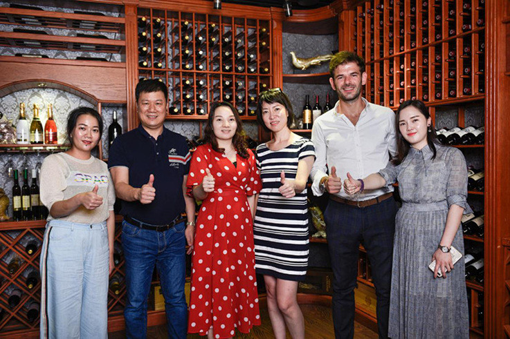 法国保罗玛斯庄园PAUL PINAULT先生再次到访蓝菲