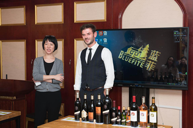 法国保罗玛斯庄园PAUL PINAULT先生再次到访蓝菲