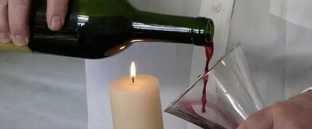 年份特别老的葡萄酒不需要醒酒