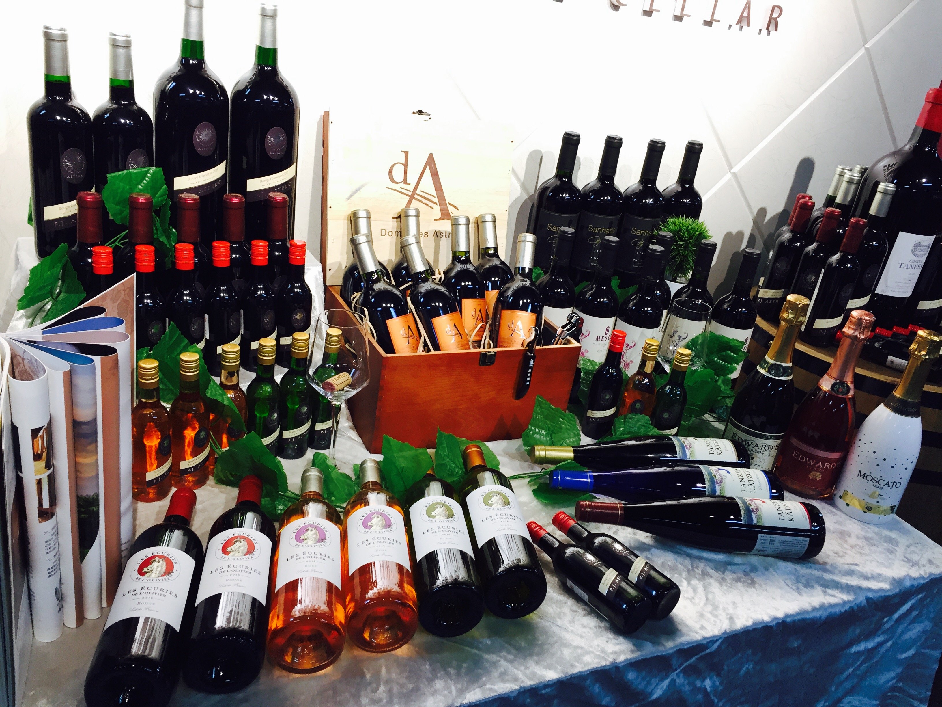 怎么选择红酒连锁加盟品牌?
