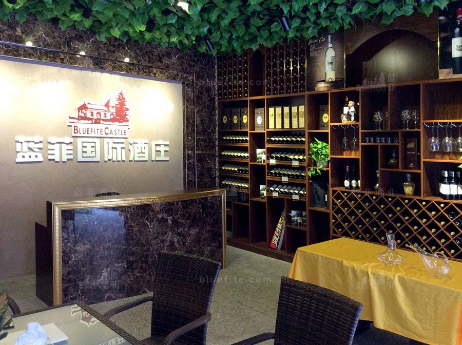 新手怎么做好红酒加盟生意?