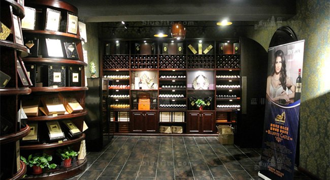 开红酒加盟店的利润如何?
