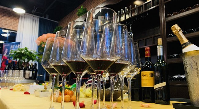 代理加盟红酒好不好做